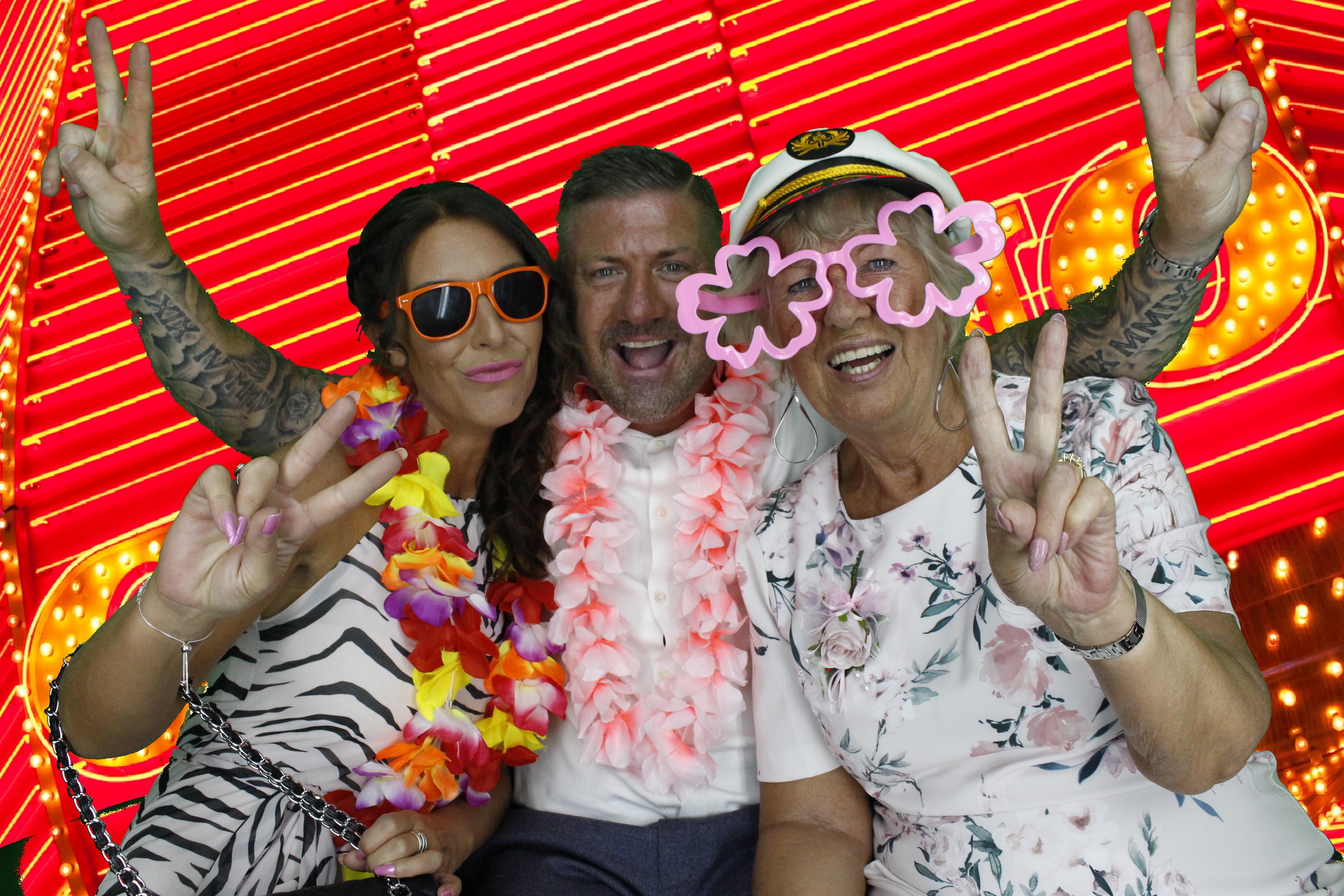 Hollie Mills | View more photos from the event at gallery.myphotoboothexperience.co.uk/u/MyPhotoBoothExperienceLtd/Hollie-Mills